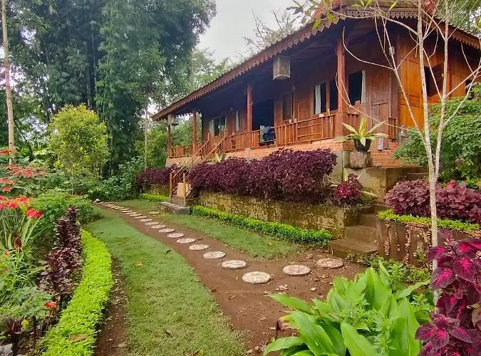 Retreat - Pekak Lelut Munduk